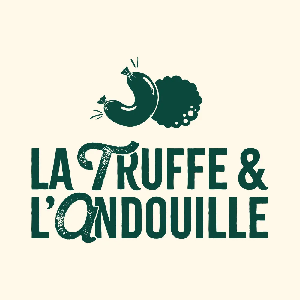 Le même logotype en vert sur fond crème.