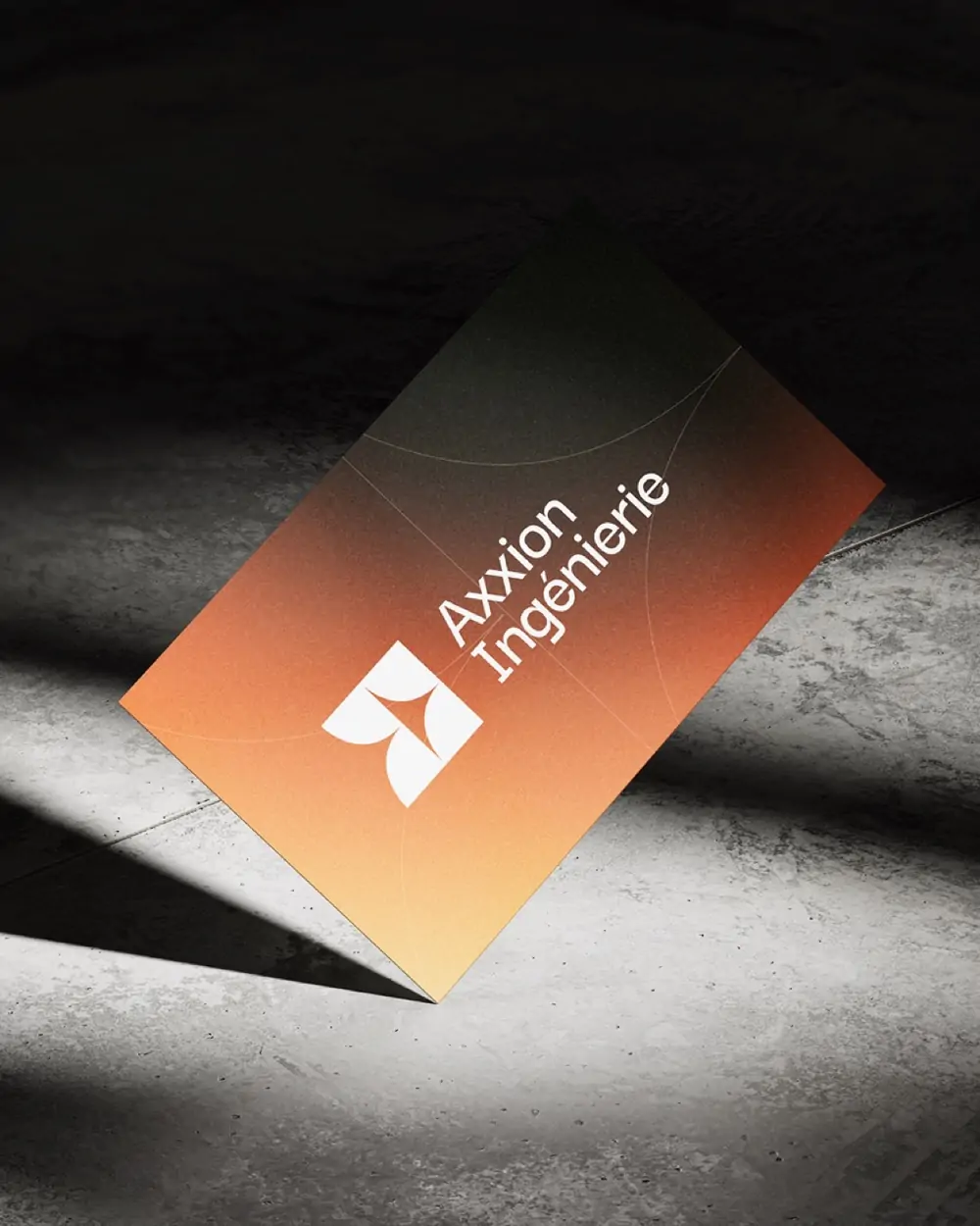Axxion Ingénierie — carte de visite au dégradé orange